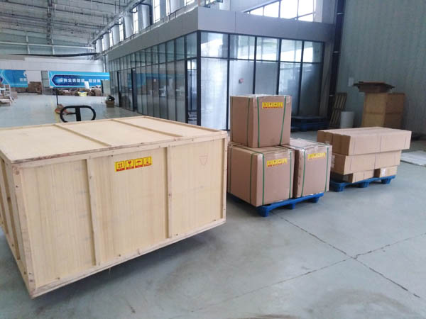 ����һ�w�C(j��)ϵ�y(t��ng)���w�O(sh��)Ӌ(j��)����